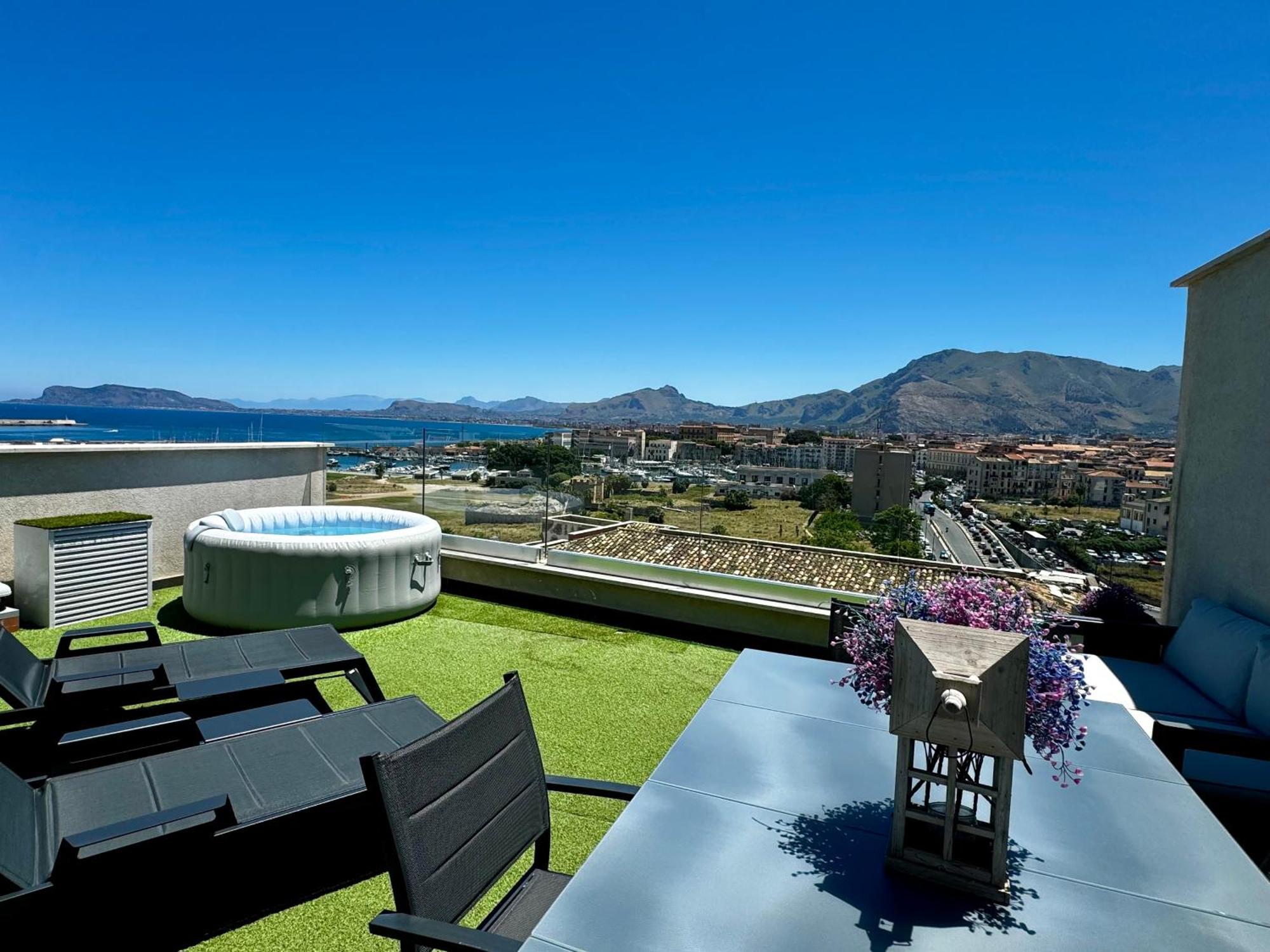 Palermo Inn Marina Exclusive View Exterior photo